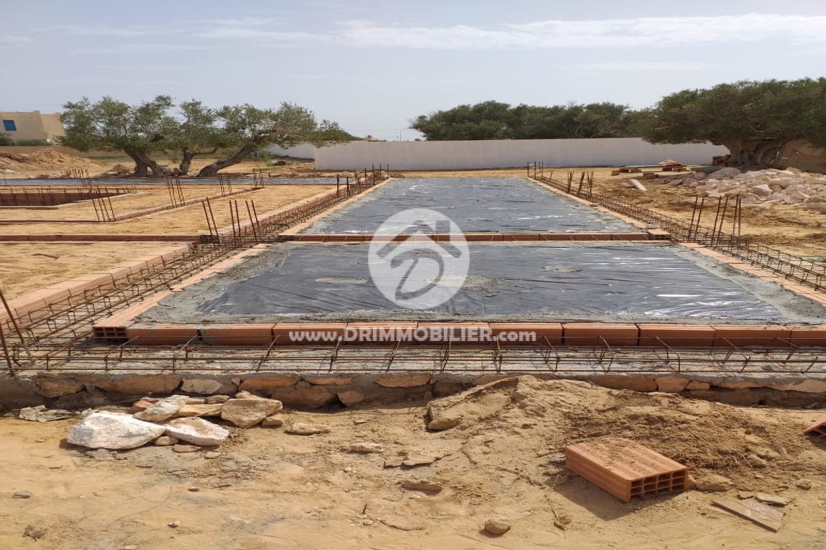 Première étape chantier en cours a Mezraya -   Notre Chantiers Djerba